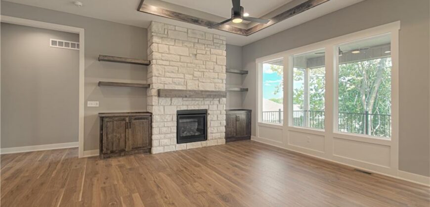 4935 NW Martin Street, Riverside, MO 64150