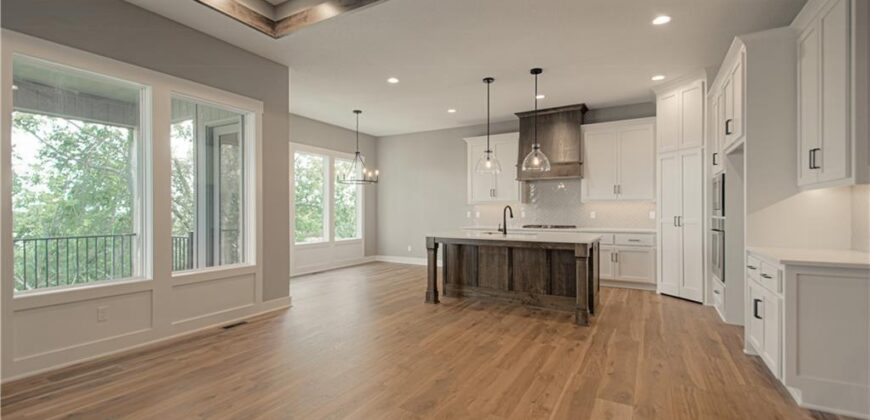 4935 NW Martin Street, Riverside, MO 64150