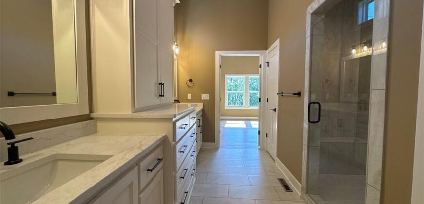 4815 NW Martin Street, Riverside, MO 64150