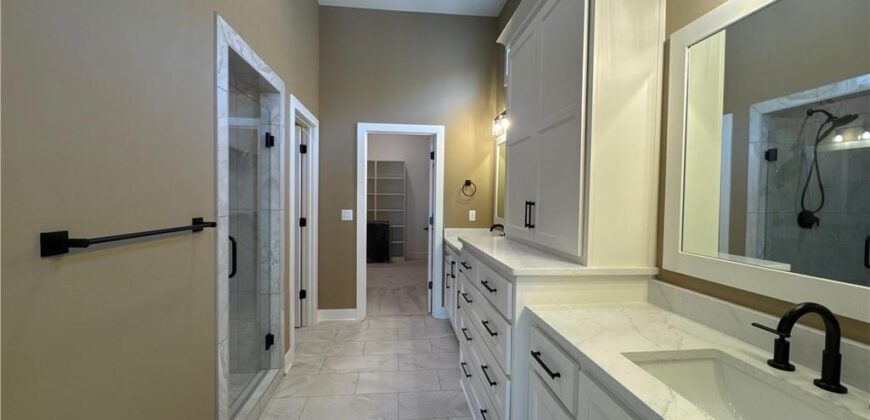 4815 NW Martin Street, Riverside, MO 64150