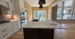 4815 NW Martin Street, Riverside, MO 64150