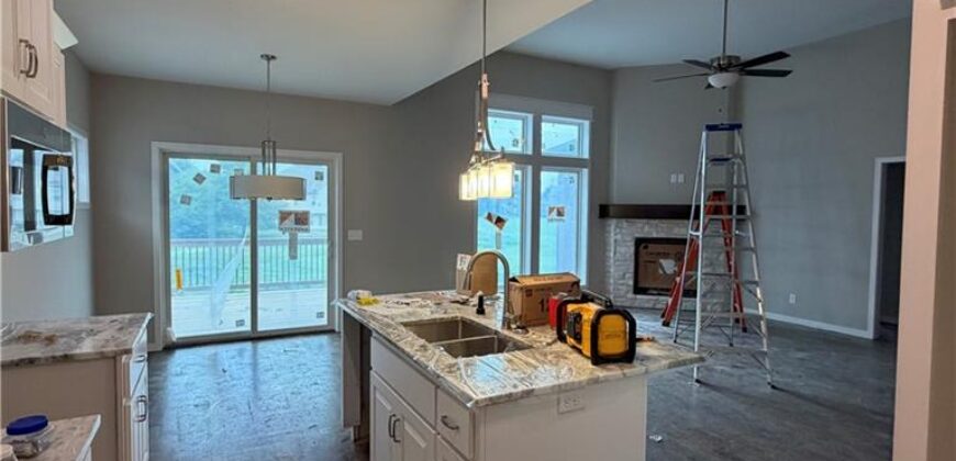 2121 Greenfield Point, Kearney, MO 64060