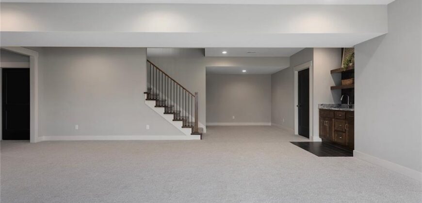 11413 Rye Drive, Kearney, MO 64068
