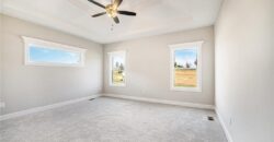 10101 N Oakland Avenue, Kansas City, MO 64157