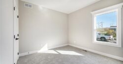 10101 N Oakland Avenue, Kansas City, MO 64157