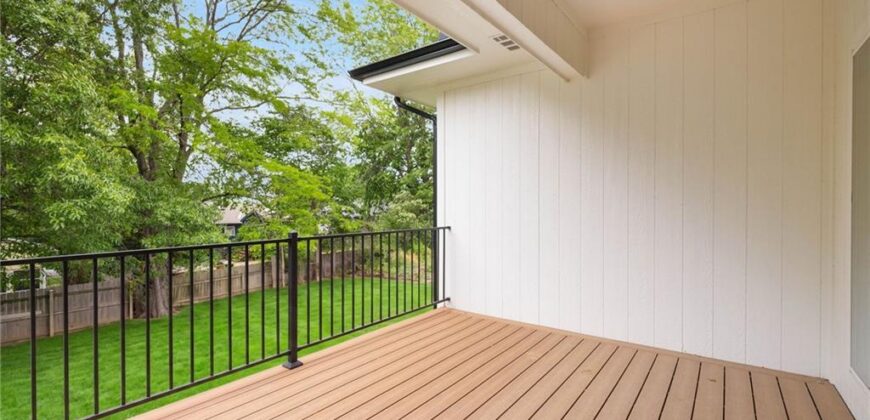 4214 NW 77th Terrace, Kansas City, MO 64151