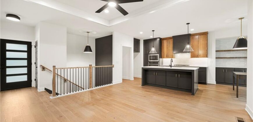 4214 NW 77th Terrace, Kansas City, MO 64151