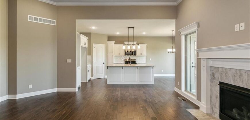 8912 N Monroe Avenue, Kansas City, MO 64156