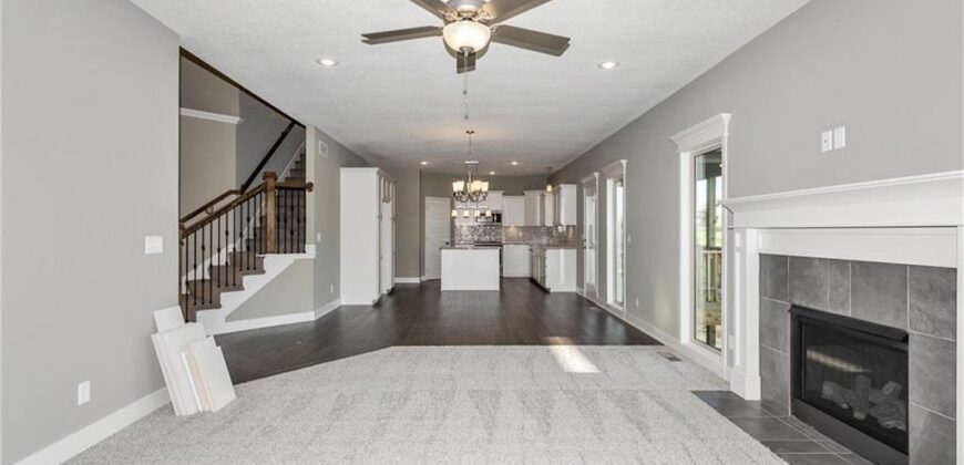 8894 N Monroe Avenue, Kansas City, MO 64156