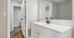 8240 NW Birch Lane, Kansas City, MO 64151