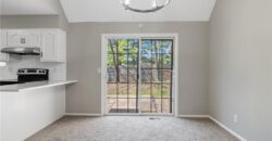 8240 NW Birch Lane, Kansas City, MO 64151