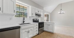 8240 NW Birch Lane, Kansas City, MO 64151