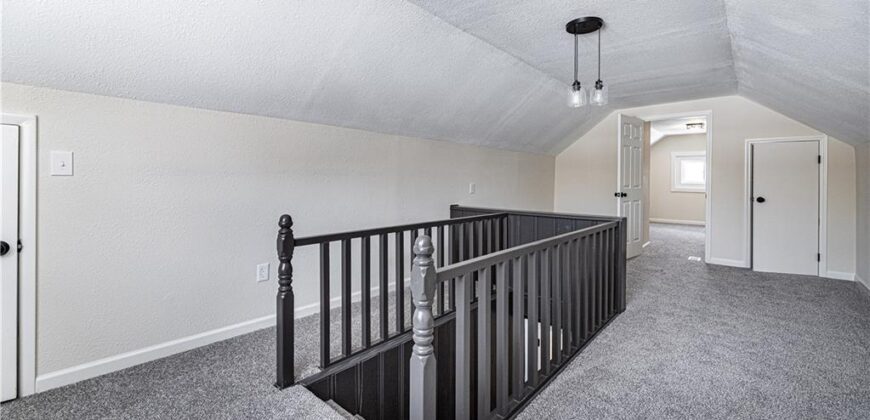 808 NE Russell Road, Kansas City, MO 64116
