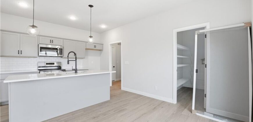 9641 N Colrain Avenue, Kansas City, MO 64154
