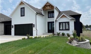 4709 NW Sienna Ridge, Riverside, MO 64150