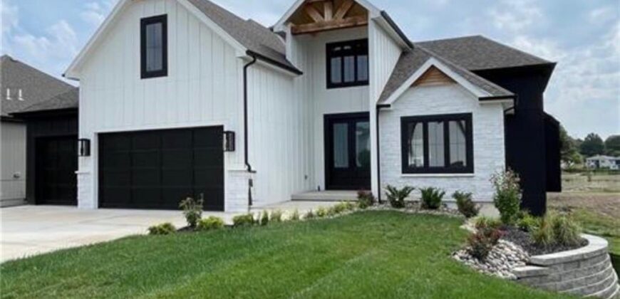 4709 NW Sienna Ridge, Riverside, MO 64150