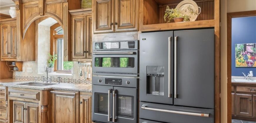 14010 NE 121st Street, Kearney, MO 64060
