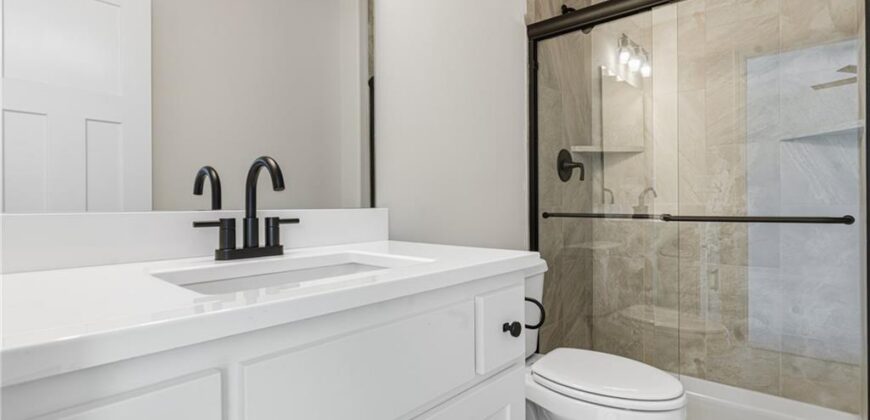 1972 Longview Drive, Liberty, MO 64068