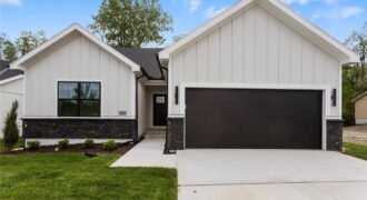 9735 N Lucerne Avenue, Kansas City, MO 64153