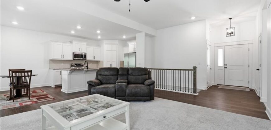 204 S MARIMACK Court, Kearney, MO 64060