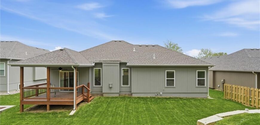 204 S MARIMACK Court, Kearney, MO 64060