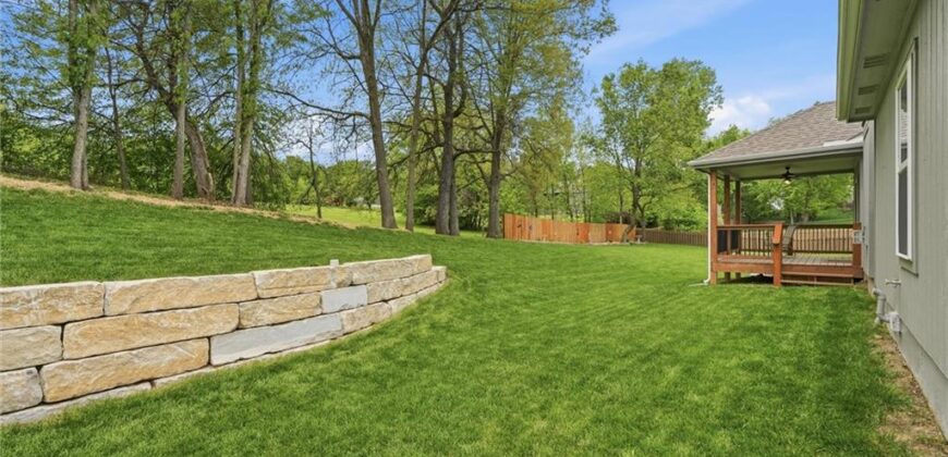 204 S MARIMACK Court, Kearney, MO 64060