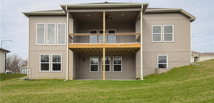 1059 Fir Lane, Liberty, MO 64068