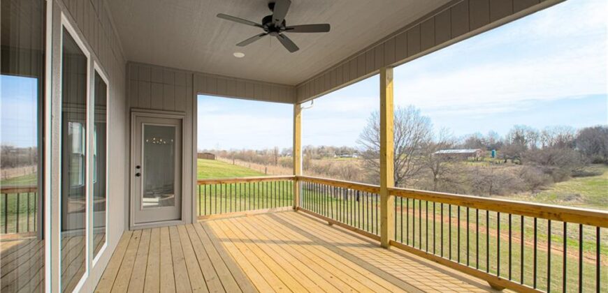 1059 Fir Lane, Liberty, MO 64068