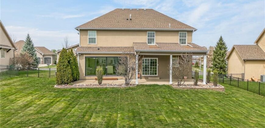2827 NE 102nd Terrace, Kansas City, MO 64155