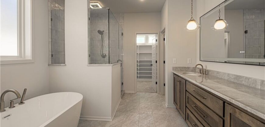 2306 Foxtail Drive, Kearney, MO 64060