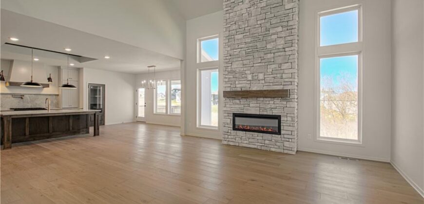 2306 Foxtail Drive, Kearney, MO 64060