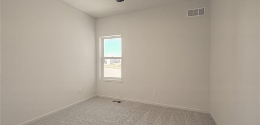 2306 Foxtail Drive, Kearney, MO 64060