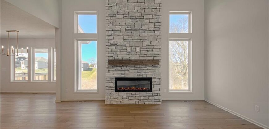 2306 Foxtail Drive, Kearney, MO 64060