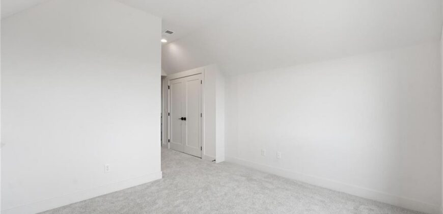 10411 N Liberty Street, Kansas City, MO 64155