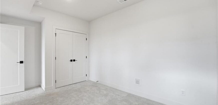 10411 N Liberty Street, Kansas City, MO 64155
