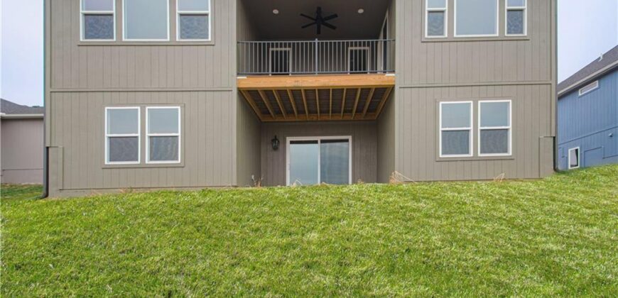 2316 Larkspur Lane, Kearney, MO 64060