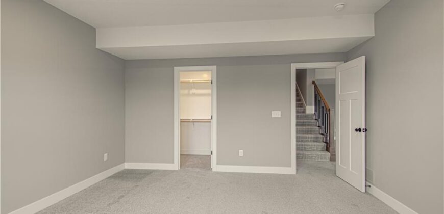 2316 Larkspur Lane, Kearney, MO 64060