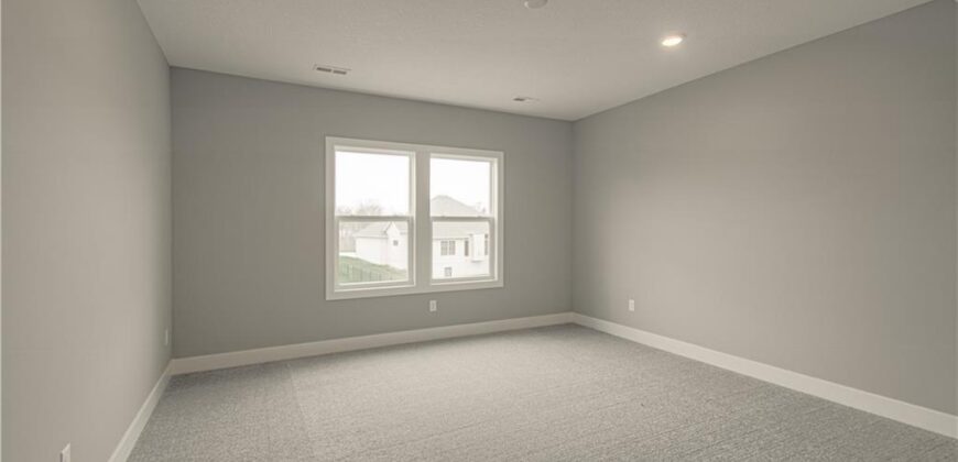 2316 Larkspur Lane, Kearney, MO 64060