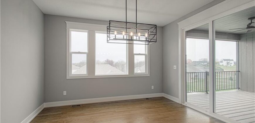 2316 Larkspur Lane, Kearney, MO 64060