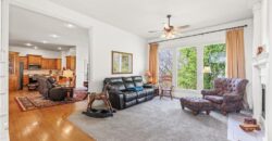 10400 River Hills Drive, Parkville, MO 64152
