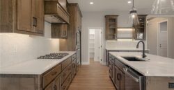 4855 NW Martin Street, Riverside, MO 64150