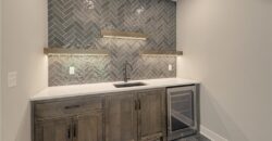 4855 NW Martin Street, Riverside, MO 64150
