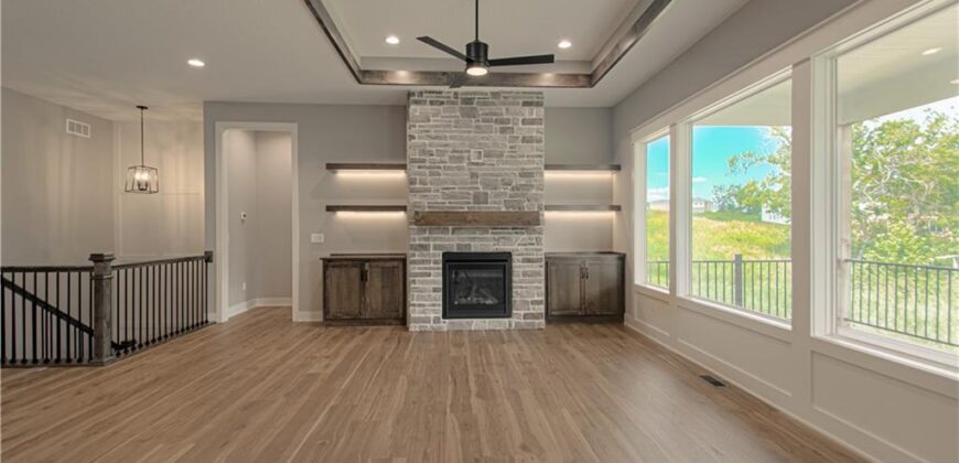 4855 NW Martin Street, Riverside, MO 64150