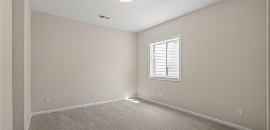 6934 NE 102nd Street, Kansas City, MO 64156