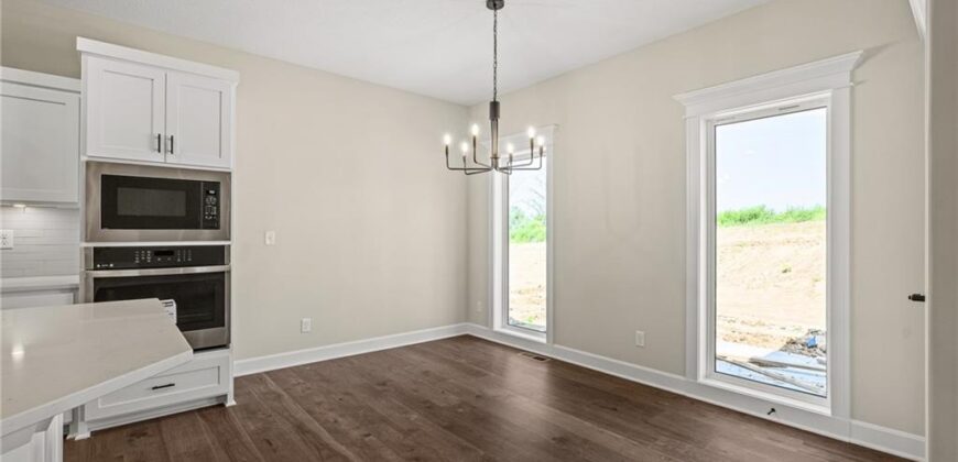 6934 NE 102nd Street, Kansas City, MO 64156