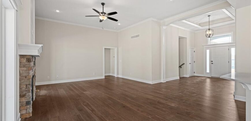 6934 NE 102nd Street, Kansas City, MO 64156