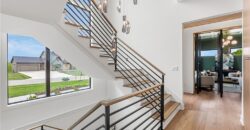 7470 NW Fawn Avenue, Parkville, MO 64152