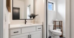 7470 NW Fawn Avenue, Parkville, MO 64152