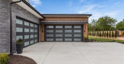 7470 NW Fawn Avenue, Parkville, MO 64152