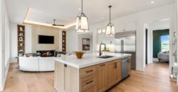 7470 NW Fawn Avenue, Parkville, MO 64152